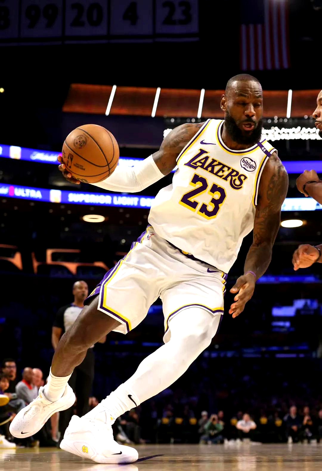 育与话题的 育与话题的