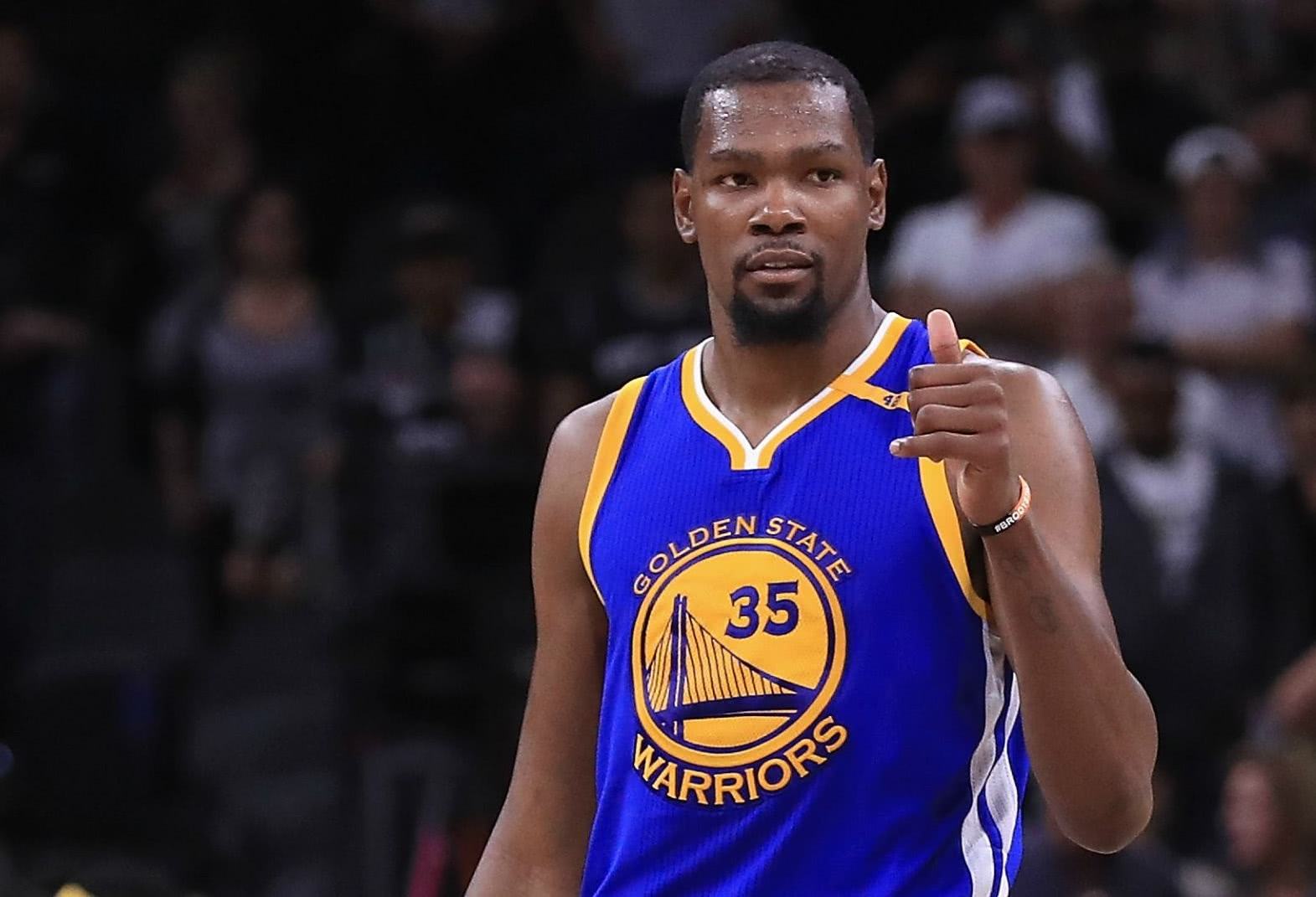 里重新竞速 里重新竞速